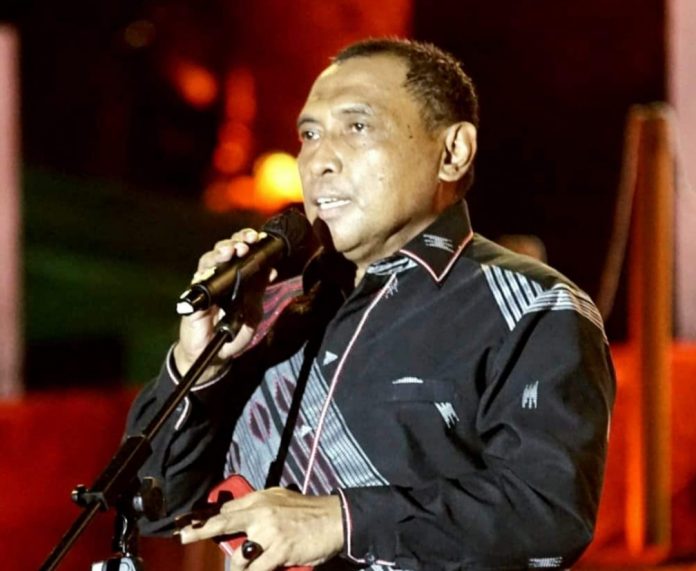 Wali Kota Baubau La Ode Ahmad Monianse