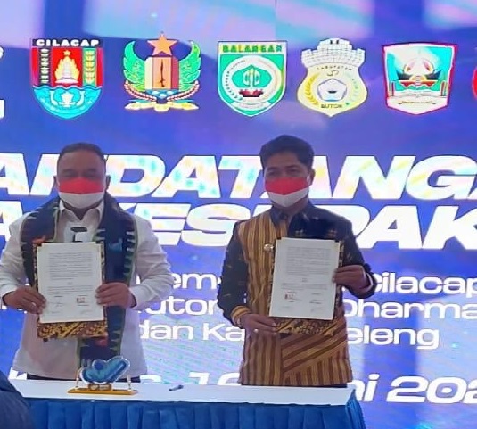 Bupati buton Mou BP2MI Bupati buton Mou BP2MI