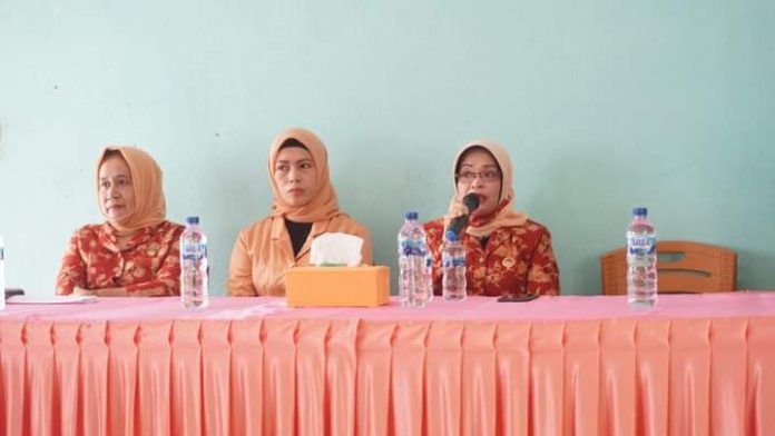 Ketua Dharma Wanita Persatuan Busel Ketua Dharma Wanita Persatuan Busel
