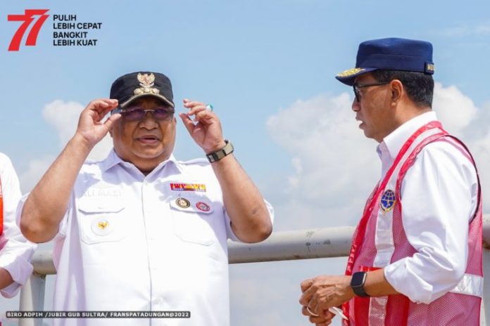 JGS01750-750x500 Gubernur Ali Mazi saat mendampingi Menteri Perhubungan RI, Budi Karya Sumadi pada kunjungan kerjanya di Sulawesi Tenggara, Sabtu (20/8/2022).