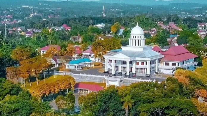 Megaproyek-Rehab-Fasilitas-Rujab-dan-Kantor-Gubernur-Sultra-Proyeksi-Anggaran-Capai-Miliaran-Rupiah