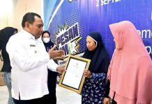 Monianse Paparkan Keuntungan Punya NIB bagi UMKM, Mudah Cari Pinjaman Modal Wali Kota Baubau Monianse