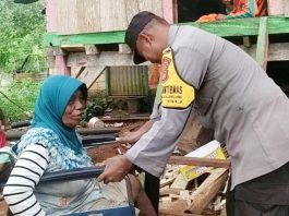 Lumpuh Selama 10 Tahun, Nenek Wa Gia di Buteng Kini Mendapat Kursi Roda