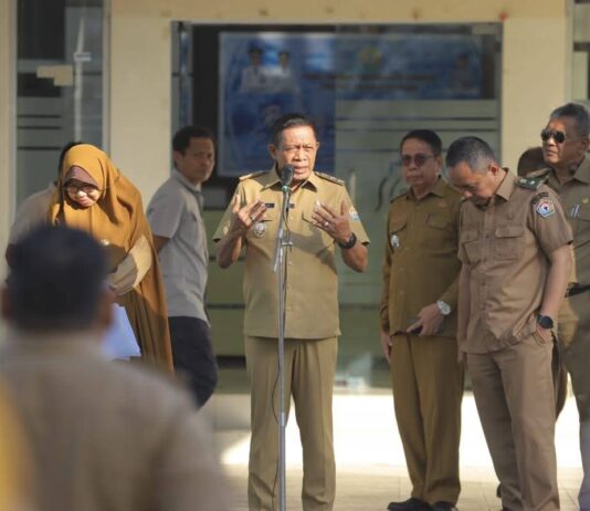 Wagub Hugua Dorong Pertanian sebagai Tulang Punggung Ekonomi Sultra dalam Sidak ke Distanak