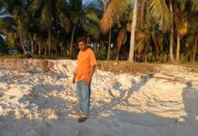 Ketika Laut Menelan Rumah: Tangis Warga Lamaninggara Buton Selatan di Tengah Abrasi