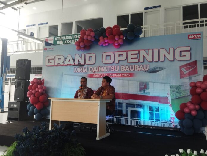 Grand Opening Makassar Raya Motor Daihatsu Baubau, Sabtu (16/1/2026). (Foto: Hasan/helionews)